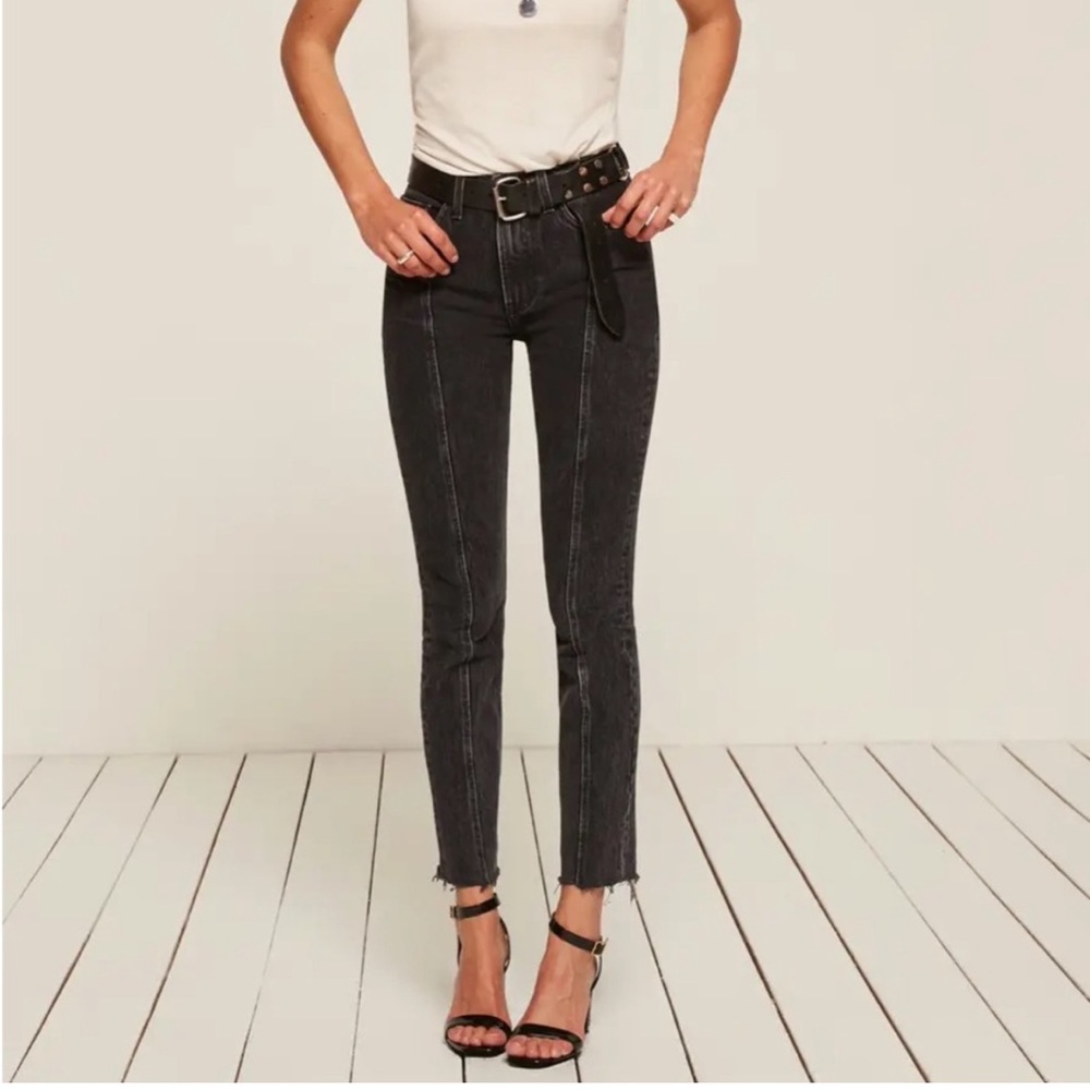 NWOT Reformation Seamed Jean Black Denim Jeans